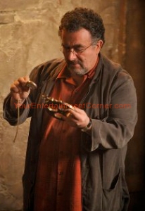 Saul Rubinek as Artie - Ep 401 "A New Hope" Saul Rubinek as Artie - Ep 401 "A New Hope"