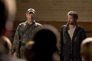 FallingSkies20108_6_WillPatton_NoahWyle_18776_011_0116_R