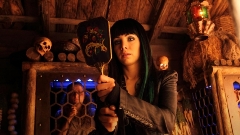 Lost Girl_s2_e204_01_Kenzi in the witch's lair