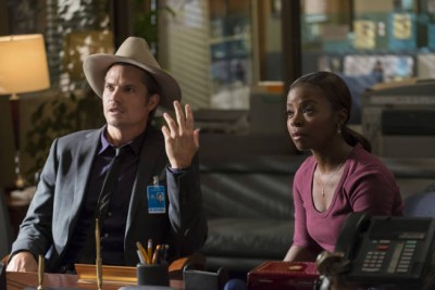 Why does Raylan (aka Wyatt Earp) look so surprised? He knows Rachel has a valid point. 