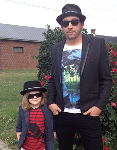 Potsy Ponciroli is an acclaimed country music video director. Super Zeroes is his first feature film.