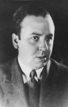 Early portrait of Alfred Hitchcock