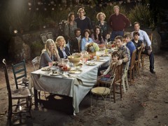 Parenthood, Season 2. Pictured: (l-r) Monica Potter as Kristina Braverman, Erika Christensen as Julia Braverman-Graham, Joy Bryant as Jasmine Trussell, Tyree Brown as Jabbar Trussell, Dax Shepard as Crosby Braverman, Sarah Ramos as Haddie Braverman, Lauren Graham as Sarah Braverman, Bonnie Bedelia as Camille Braverman, Max Burkholder as Max Braverman, Craig T. Nelson as Zeek Braverman, Peter Krause as Adam Braverman, Mae Whitman as Amber Holt, Miles Heizer as Drew Holt, Sam Jaeger as Joel Graham, Savannah Paige Rae as Sydney Graham -- Photo by: Florian Schneider/NBC