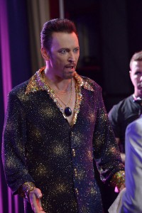 Steve Valentine as Val Preston...so sad he only had a brief moment in this episode.
