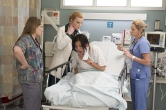 Zoey and Jackie wait for Carrie to act like a real doctor when Mrs. Lee gets worse.