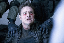 Was anyone surprised to see this moron again? His wife on the other hand... interesting twist.