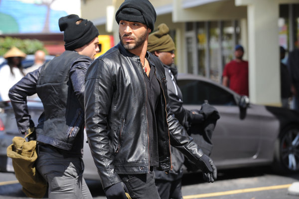 Will Briggs find the car before Mike?