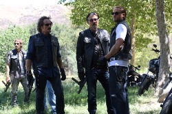 Chibs seems to think so and the conversation Jax had with Tig reminded me how Clay used to manipulate Tig.