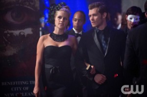 These siblings plot like no other.