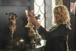 Witches of East End - Ep 8 Snake Eyes - Nov 24