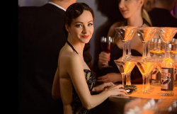 Kenzi gets all dolled up to impress Engelram...but things don't go completely according to plan