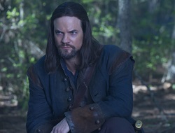 John searches for Anne, and encounters a crazy Cotton.