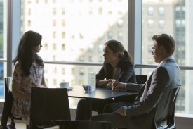 Rowan meeting with Elizabeth and Ressler (Diego Klattenhoff)
