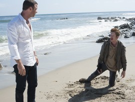 Lapecka alerts Ray to how dangerous Knight is.