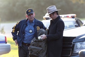 You gotta love Art! And if you thought Raylan was a dirty cop...shame on you.