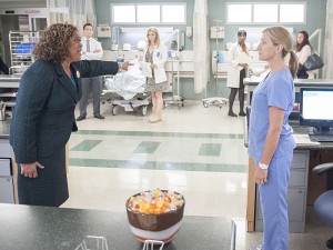 Gloria really loses it with Jackie in front of everyone.