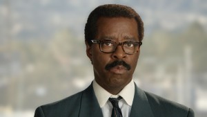 Courtney Vance as Johnnie Cochran. CR: FX, Fox 21 TVS, FXP