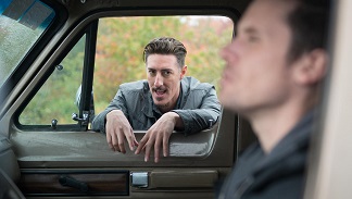 Duke talks Seth into a road trip to find a mysterious man who can "remove the tar" from your soul.