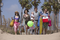 Season 1, episode 1 (L-R): Amanda Peet, Melanie Lynskey, Abby Ryder Fortson, Mark Duplass, Steve Zissis.
