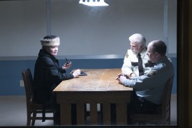 Floyd having a heart to heart.