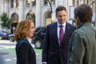 L-R: Gillian Anderson as Dr. Dana Scully, guest star Joel McHale as Tad O'Malley, and David Duchovny as Fox Mulder. 