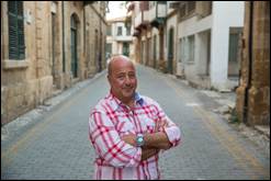 Andrew Zimmern, host of “Bizarre Foods: Delicious Destinations”
