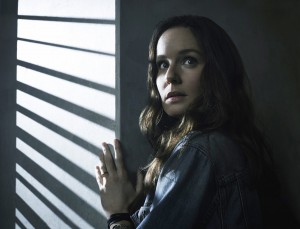 COLONY -- Season:1 -- Pictured: Sarah Wayne Callies as Katie Bowman -- (Photo by: Justin Stephens/USA Network)