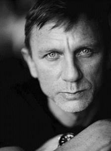 Daniel Craig