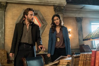 SLEEPY HOLLOW: L-R: Tom Mison and Janina Gavankar in "Columbia." ©2017 Fox Broadcasting Co. CR: Tina Rowden/FOX