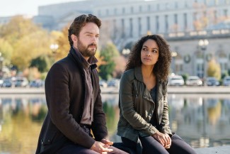 SLEEPY HOLLOW: L-R: Tom Mison as Ichabod Crane and Lyndie Greenwood as Jenny Mills in the "Columbia." ©2017 Fox Broadcasting Co. CR: Tina Rowden/FOX