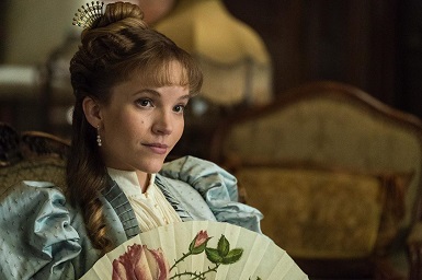 Carnival Row - S1 Ep 1 Some Dark God Wakes - 005 (Imogen)