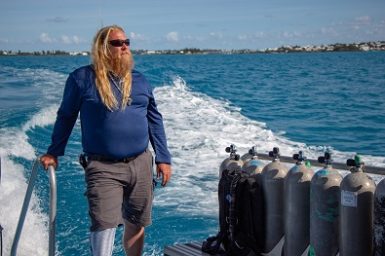 CURSE OF THE BERMUDA TRIANGLE - Science Channel 37005_ep108_011