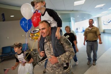 Father Soldier Son - Netflix still 002