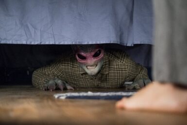 Resident Alien - Season 1 - Pilot 12