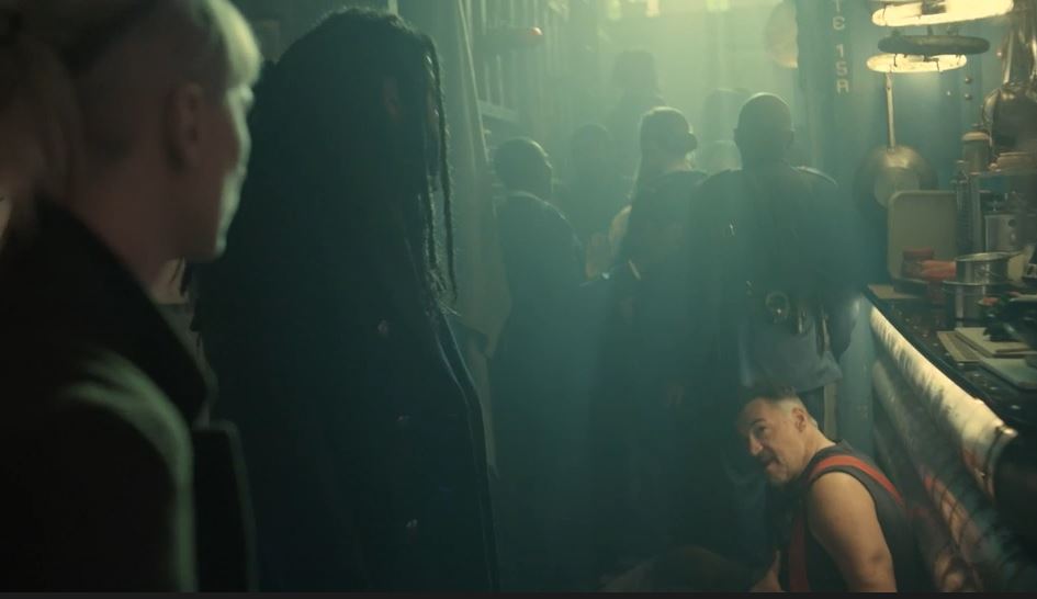 Snowpiercer Season 2, Episode 4 -A Single Trade 002 TNT