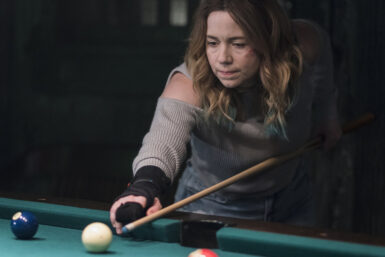 Resident Alien - S01. Ep. 9 Welcome Aliens - Syfy 009