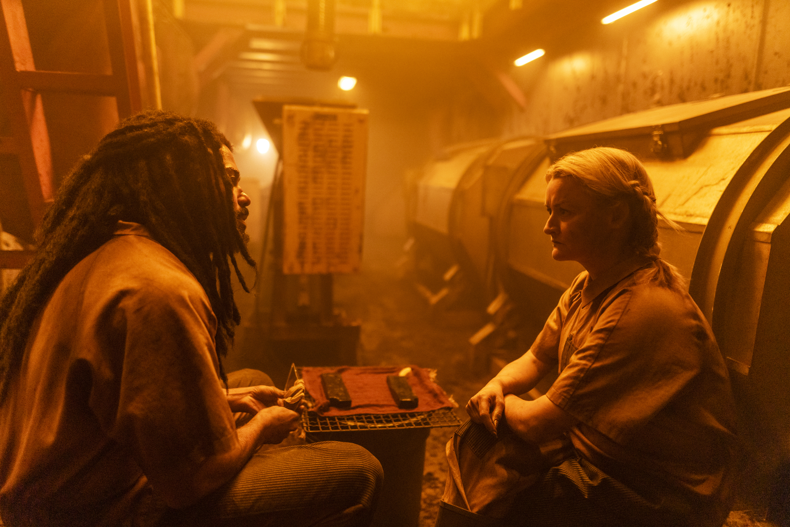 Snowpiercer-Season 2 Finale-S02-Ep-10-Into-the-White-002
