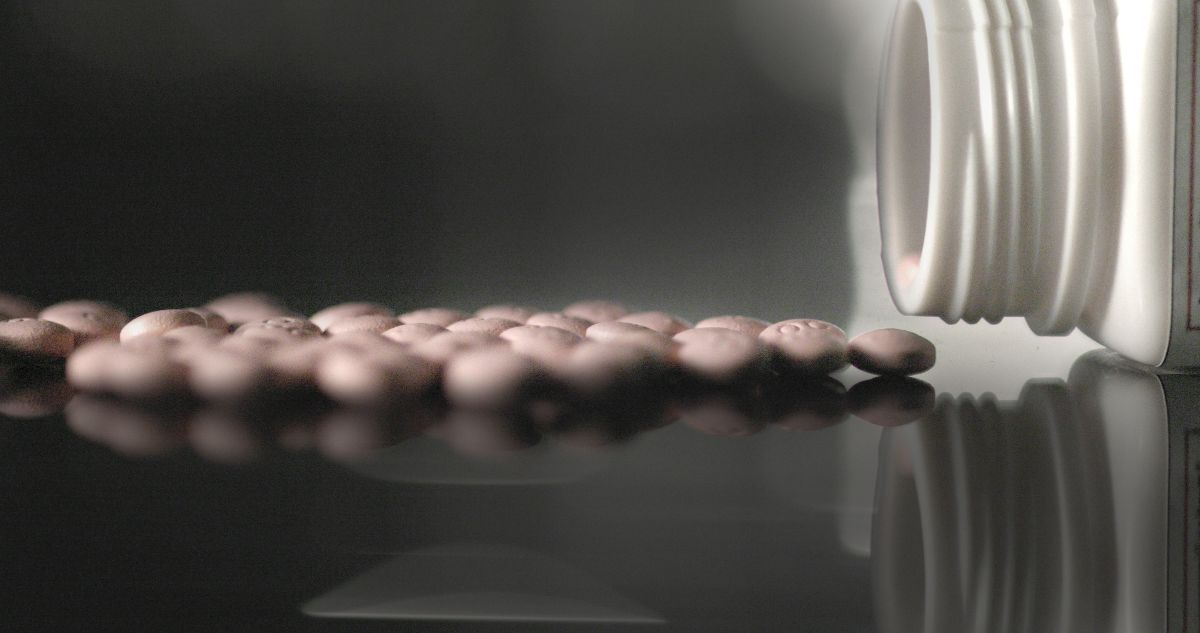 HBO Documentary - The Crime of the Century (pill bottle)