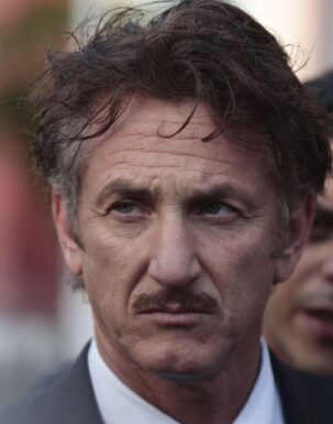 Sean Penn - GASLIT -Starz