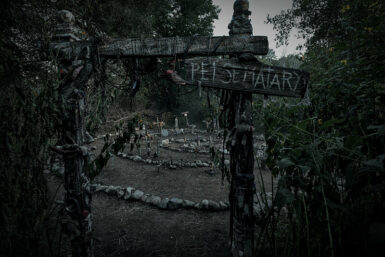     On the set of Pet Sematary: Bloodlines, streaming on Paramount+, 2023. Photo Cr: Philippe Bosse/Paramount Players